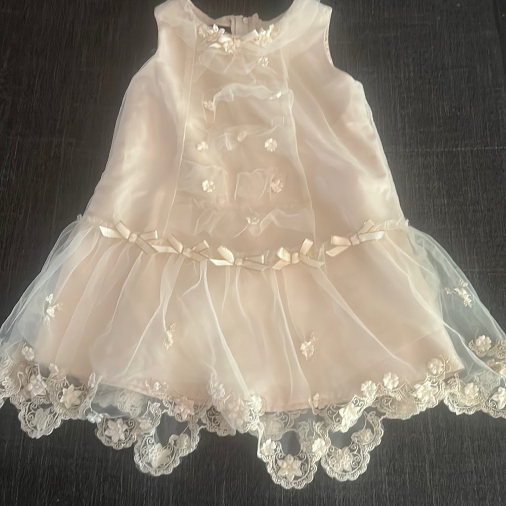 Dress form biscotti for baby girls